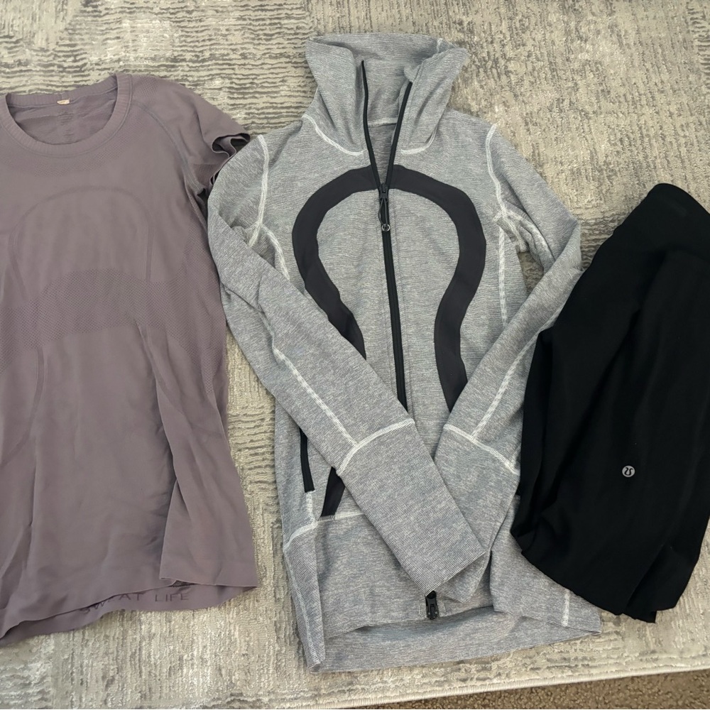 Lululemon Gray and Black Hoodie with Mauve Tee and Black Leggings 3 items